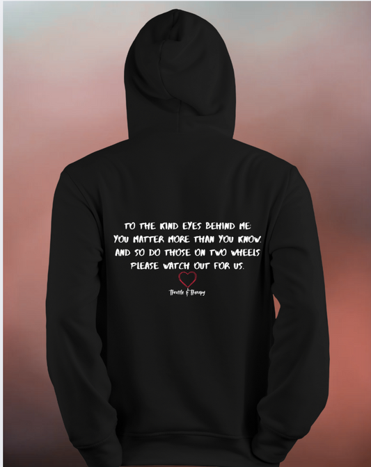 Kind eyes behind me (hoodie)